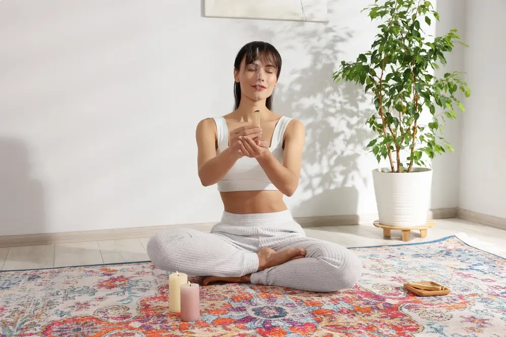 femme avec le feu de palo